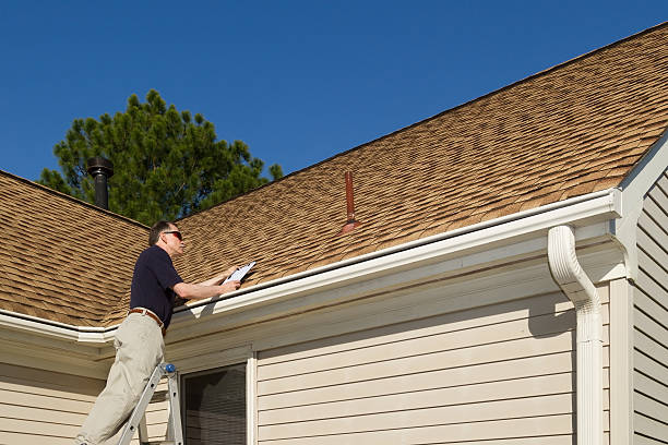 Best Roof Moss and Algae Removal  in Redondo Beach, CA